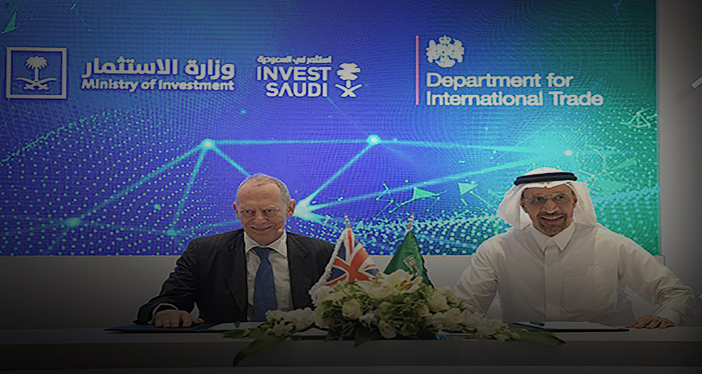 Saudi Arabia, UK Sign MoU to Promote Investment